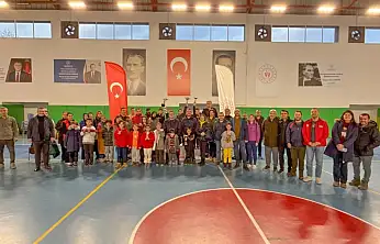 GENÇ SATRANÇÇILAR MADALYALARINA KAVUŞTU MEHMET ÂKİF ERSOY ANISINA TURNUVA