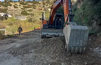 KALEKÖY MAHALLESİ'NDE PARKE TAŞI ÇALIŞMASI SÜRÜYOR