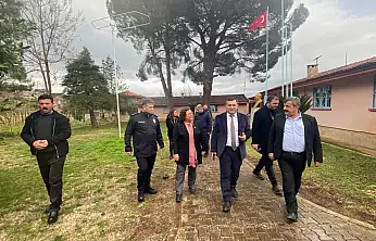 Kaymakam Hakan Yavuz Erdoğan'dan Bademli Kooperatifi'ne Ziyaret