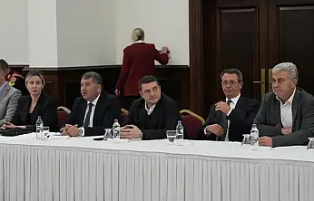 Kiraz Belediyesi'nden Can Dostlara Tam Destek: Hayvan Hakları Toplantısına Katılım