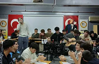 ÖDEMİŞ AYHAN KÖKMEN FEN LİSESİ'NDE PANSİYON BİLGİ YARIŞMASI HEYECANI