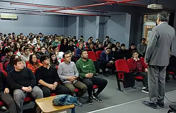 Ödemiş Ayhan Kökmen Fen Lisesi'nde kariyer günü