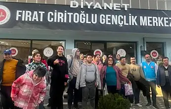 Ödemiş HEM Kursiyerleri Diyanet Gençlik Merkezi'nde Kahvaltıda Buluştu