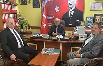 Ödemiş İlçe Millî Eğitim Müdürü Sunullah Desticioğlu'ndan Muhtarlar Derneğine Ziyaret