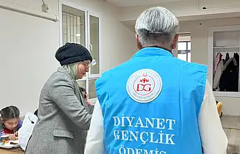ÖDEMİŞ'TE DİYANET GENÇLİKTEN YERLİ MALI ETKİNLİĞİ