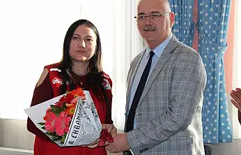 Ödemiş'te Kızılay Haftası Coşkusu Bekir Girgin Anaokulunda Yaşandı