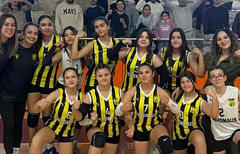 TİRE 4 EYLÜL KIZLARI LİGDE GURUR YAŞATIYOR