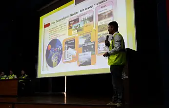 Tire Belediyesi muhtarlara 'İklim Değişikliği ve Sıfır Atık' eğitimi verdi