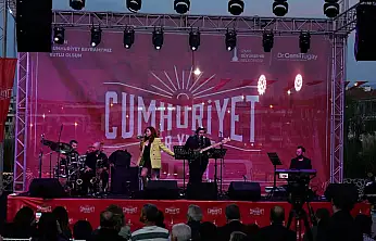 Tire'de Cumhuriyet'in 102. Yılı Büyük Coşkuyla Kutlanmaya Başladı