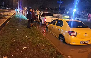 TİRE'DE SU BASKININA BELEDİYEDEN HIZLI MÜDAHALE