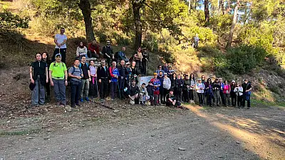 Efe Dağcılık'tan Akdaş Vadisi'nde 45 Sporcuyla Doğa Yürüyüşü