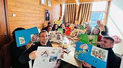 ÖDEMİŞ'TE SANATLA TERAPİ SEMİNERİ DÜZENLENDİ