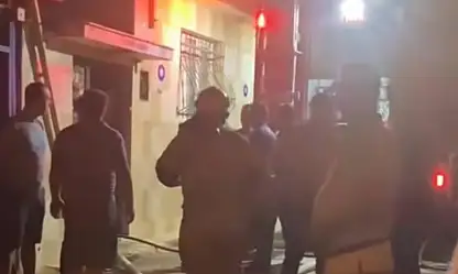 Ödemiş'te Çıkan Yangın 4 Evi Etkiledi