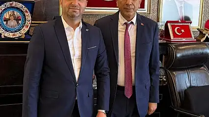 AK PARTİ TİRE İLÇE BAŞKANI UĞURLU'DAN SGK İL MÜDÜRÜNE ZİYARET