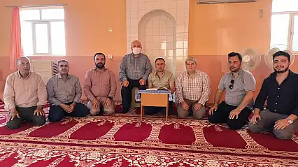 Kiraz'da Din Görevlileri Kitapla Buluştu: 'Oku-Yorum' Projesi İlgi Gördü
