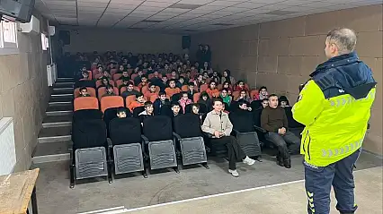 KİRAZ'DA ÖĞRENCİLERE TRAFİK GÜVENLİĞİ EĞİTİMİ