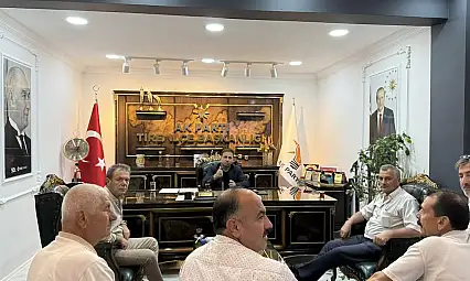 AK Parti Tire İlçe Başkanlığı'nda Ziyaretçi Akını