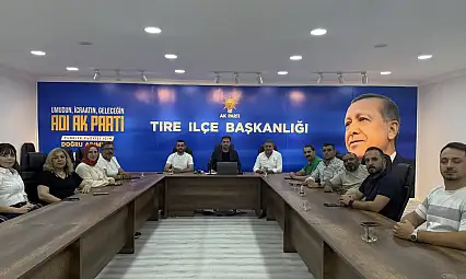 AK Parti Tire İlçe Teşkilatı Haftalık Danışma Toplantısında Birlik Mesajı Verdi