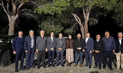 CHP KÜÇÜK MENDERES HAVZASI İLÇE BAŞKANLARI ÖDEMİŞ'TE BİR ARAYA GELDİ