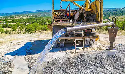 İZMİR'DE SU KRİZİ BÜYÜDÜ  200 NOKTADA YER ALTI SUYU ARAŞTIRILACAK