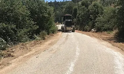 Kiraz Belediyesi'nden Sarıkaya Mahallesi'nde Yol Düzenleme Çalışması