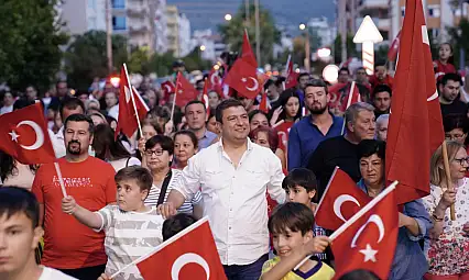 Küçük Menderes Havzası 30 Ağustos Coşkusunda Birleşti Ödemiş, Tire, Beydağ, Bayındır ve Kiraz tek yürek oldu