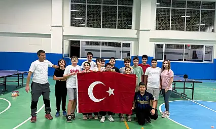 Ödemiş Gençlik Merkezi'nde Masa Tenisi Coşkusu