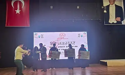 TİRE'Lİ ÖĞRENCİYE İL GENELİNDE ÖDÜL