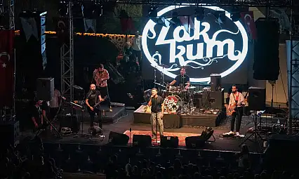 Tire'nin 4 Eylül Kurtuluş Coşkusu Gölet Şenlik Alanı'nda Yaşandı