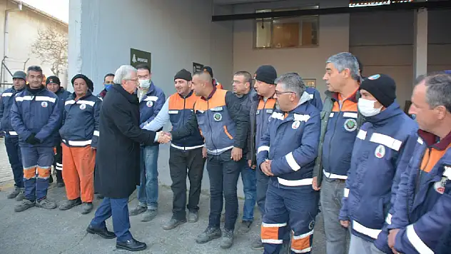 98 Belediye Personeline Mesleki Yeterlilik Belgesi