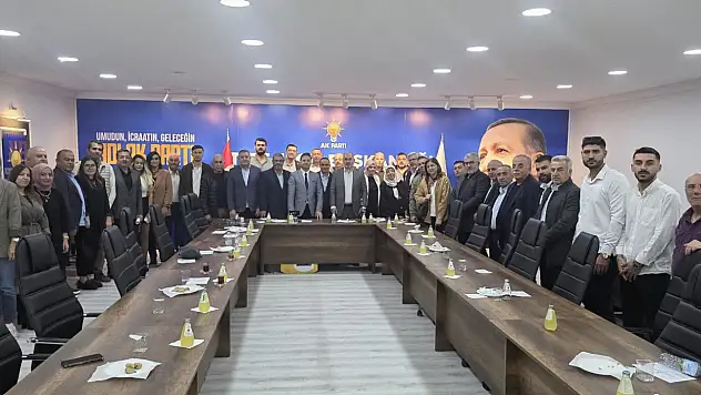 AK Parti Tire İlçe Başkanlığı, 5. Bölge Yerel Yönetimler Toplantısına Ev Sahipliği Yaptı