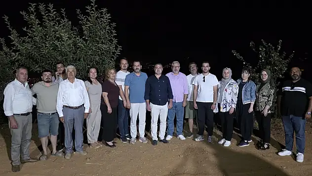 AK PARTİ TİRE İLÇE TEŞKİLATI ÇUKURKÖY'DE TOPLANTI GERÇEKLEŞTİRDİ