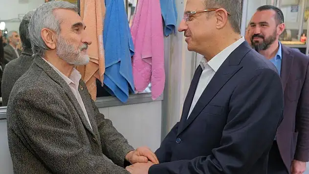 AK Partili Kerem Ali Sürekli, Tireli ve Bayındırlılarla buluştu