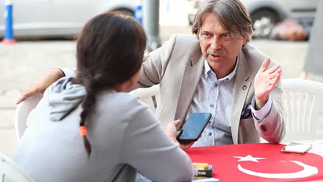 AK Partili Ömür Şanlı, CHP'ye Atatürk üzerinden yüklendi