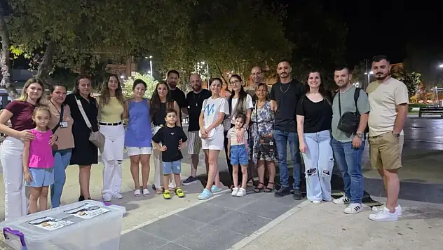 Alihan İçin Düzenlenen Sokak Müziği Etkinliği Büyük İlgi Gördü