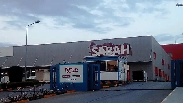 Alman polisi Sabah Gazetesinin ofisini bastı, Büyükelçi bakanlığa çağırıldı