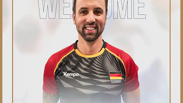 Alman voleybolcu Grozer, Arkas Spor'da