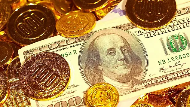 Altın fiyatları yatay seyirde başladı