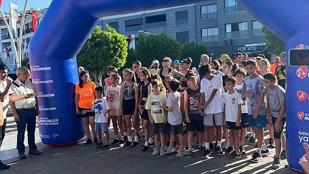 Alzheimer'a dikkat çekmek düşüncesince koştular