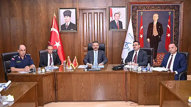 Aydın'daki göçmen konusu masaya yatırıldı