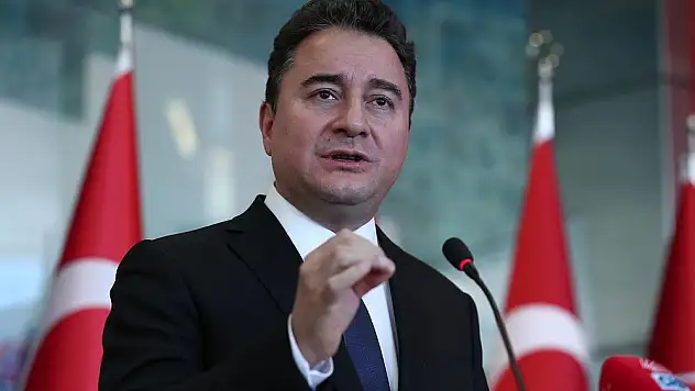 Babacan, depremzedelerin ihtiyaçlarını dinleyerek çözüm önerileri sunacak