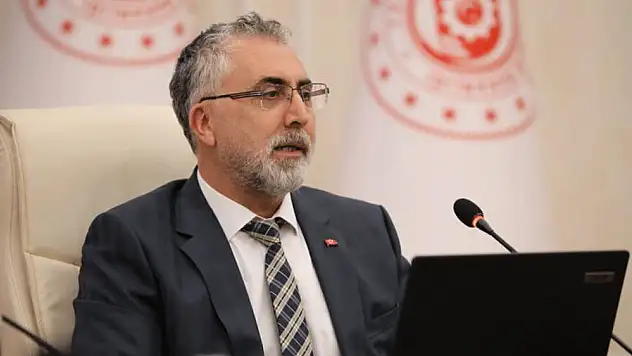 Bakan Işıkhan: En düşük memur maaşı 22 bin TL olacak