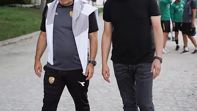 Başkan Acar'dan, Aliağaspor FK'nın Bolu kampına ziyaret