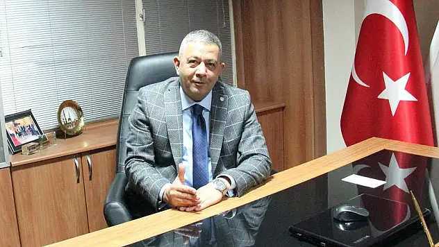 Başkan Demircan: Temsil ettiği kitlenin on katı, on beş katı maaş almak nedir?