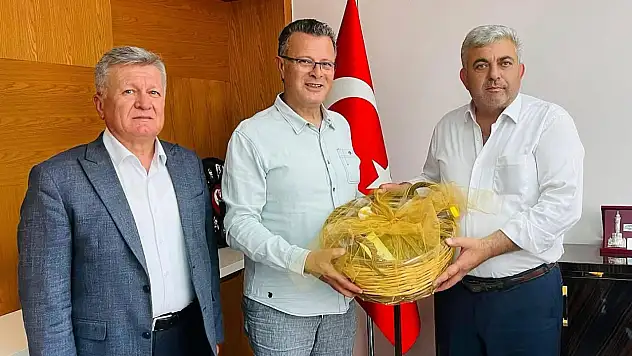 BAŞKANLARDAN KARŞILIKLI İŞ BİRLİĞİ MESAJI