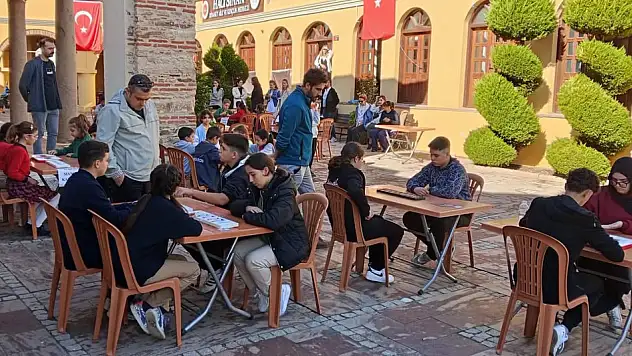 Bayındır'da Cumhuriyetin 102. Yılına Özel Zeka Oyunları Turnuvası