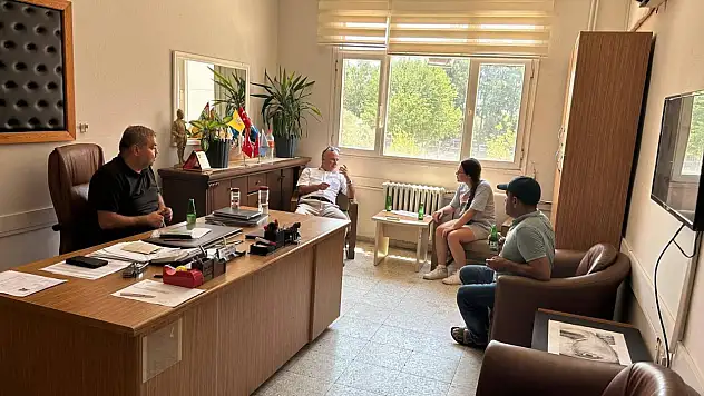 Bayındır'da LGS Tercih Döneminde Okul Ziyaretleri Sürüyor