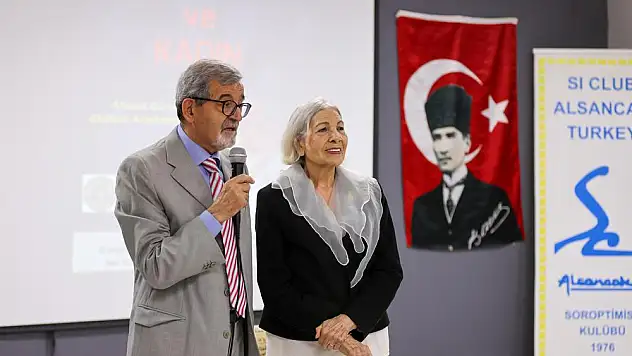 Buca'da 'Cumhuriyet ve Kadın' paneli