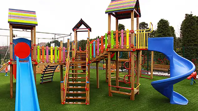 Bucalı vatandaşlar Fırat Yaşayan Parkı'na gözü gibi bakıyor