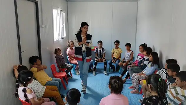 Büyükşehir'den depremzedelere psikososyal destek